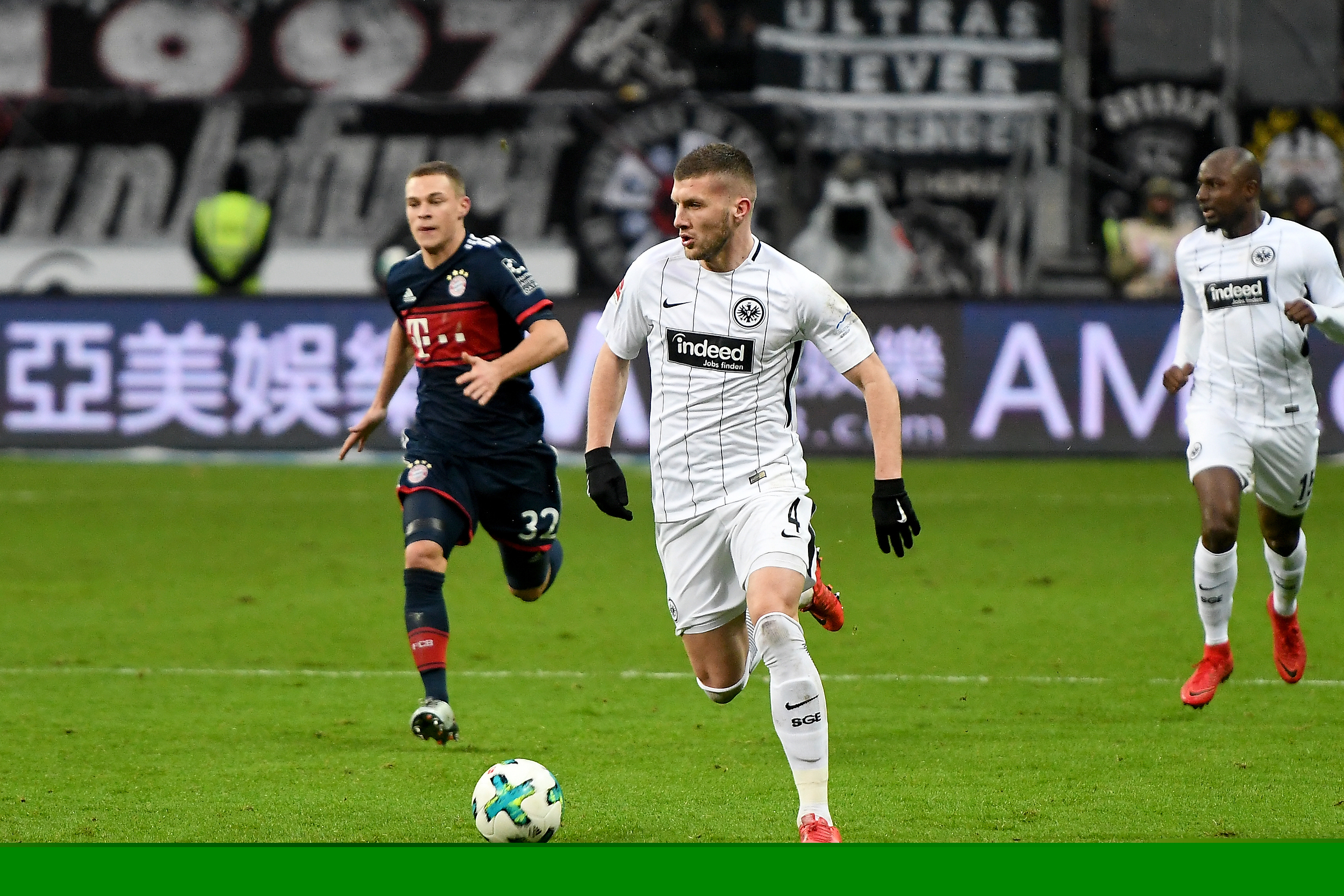 NBA常规赛焦点球队表现总结