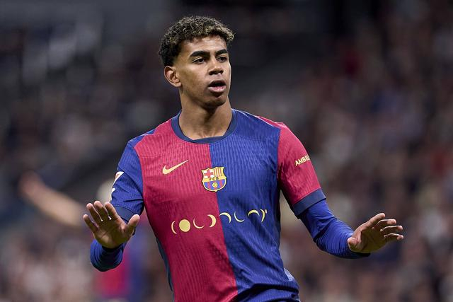 30分钟以下多次20+5+5且命中5三分：波杰比肩库里