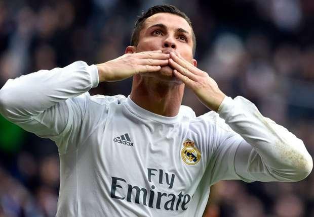 大连梭鱼湾足球场本赛季中超联赛观众总人数达874...